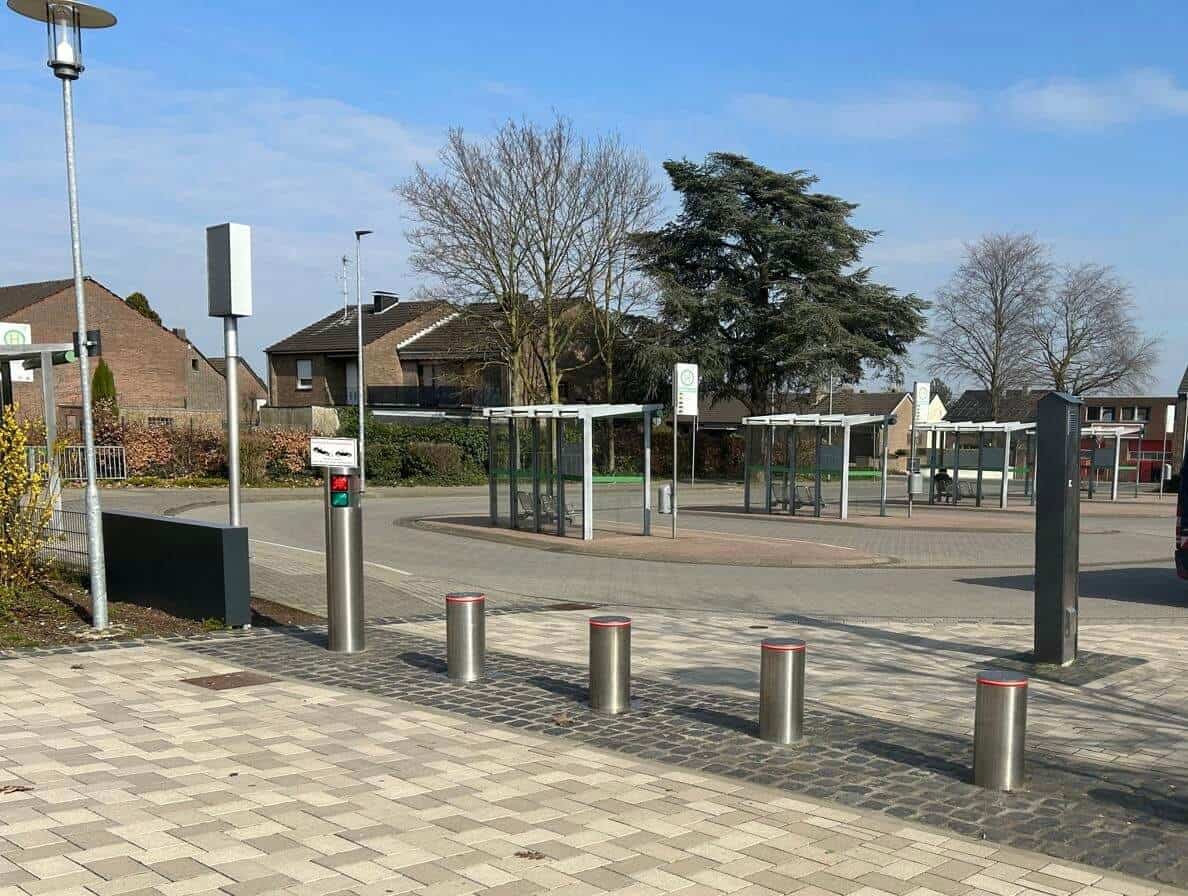 Poller kaufen zum Zufahrten sichern