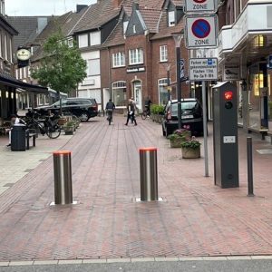 Poller kaufen Poller von PollerMax schneller Einbau Poller Innenstadt