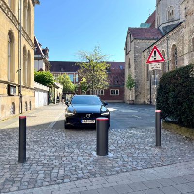 Was ist ein Poller, Pöller erklärt parkplatzpoller