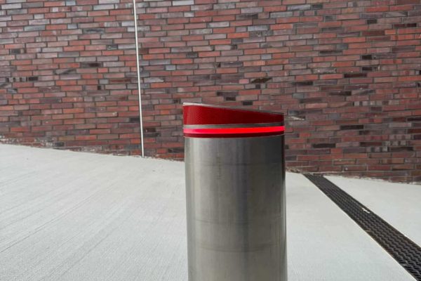 Poller kaufen für Zufahrten sichern