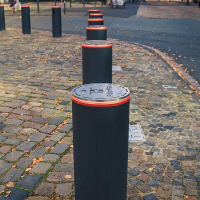 Absperrpoller aus Stahl Absperrpfosten kaufen Absperrpoller kaufen Absperrpoller schnell eingebaut