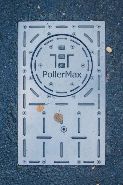 Anti-park-poller als Poller auf Parkplatz